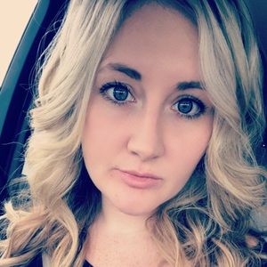 Meet your Posher, Ashlynne